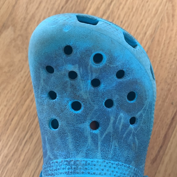 Marble blue Crocs - toddler size 9 - Picture 3 of 8